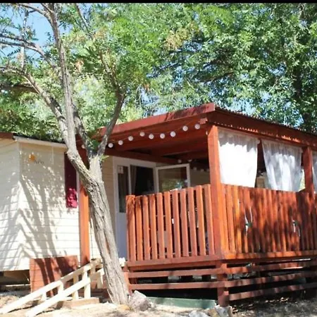 Apartment Mobilehome 123 *